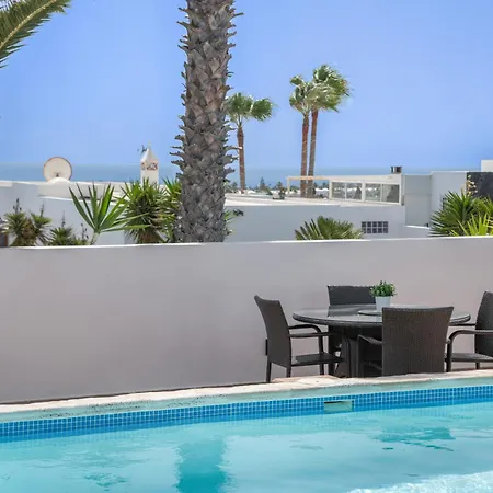 Bay View Apartmán *