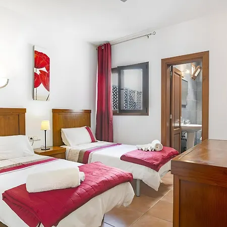 Bay View Apartment